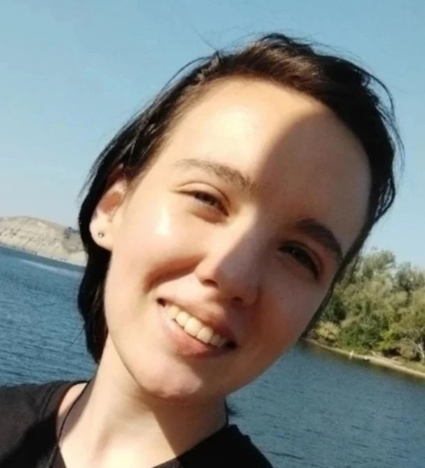 Неделю назад 25-летняя Виктория Галанова отправилась на один из пляжей Башкортостана

Девушка сидела