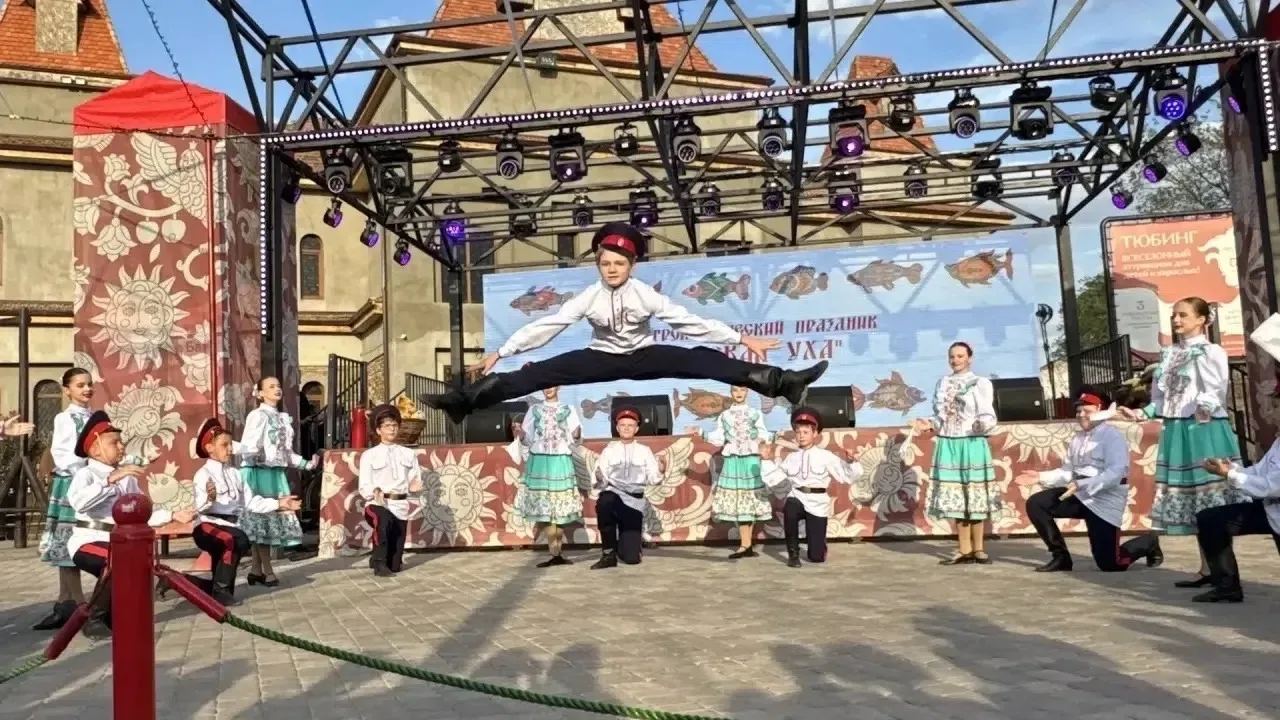 🐟 5 сентября парк «Лога» в хуторе Старая Станица стал центром настоящего донского гост...