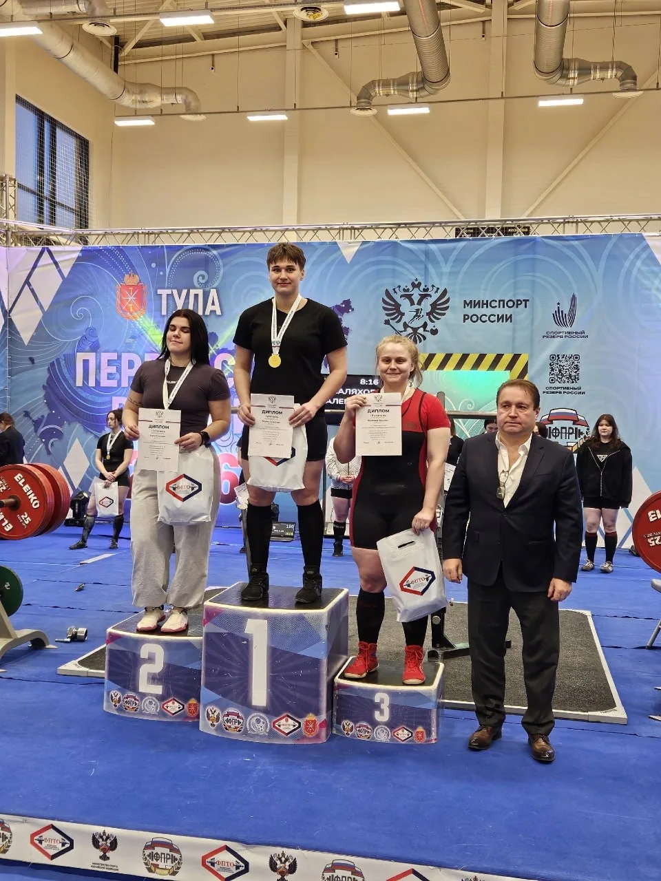 🏆 Студентка ПривГУПС Мария Семагина представит Россию на Первенстве Азии по пауэрлифтингу  🥇 Студент