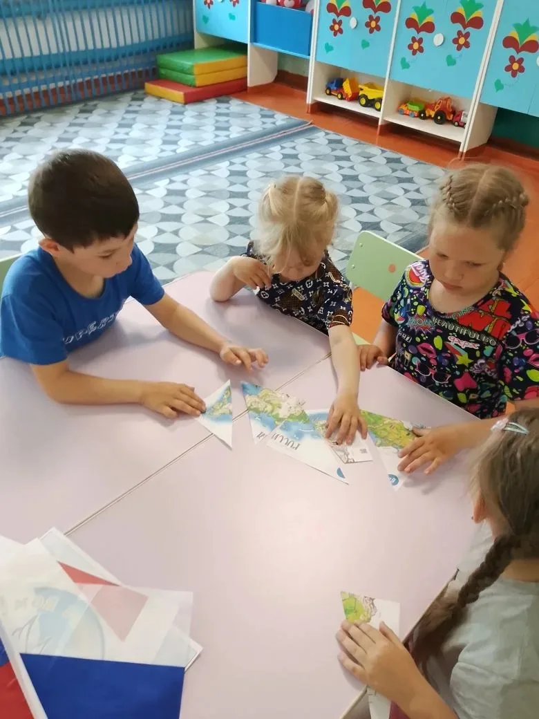 День России в нашем детском саду. 🇷🇺!. Сегодня в предверии  одного из главных государ...