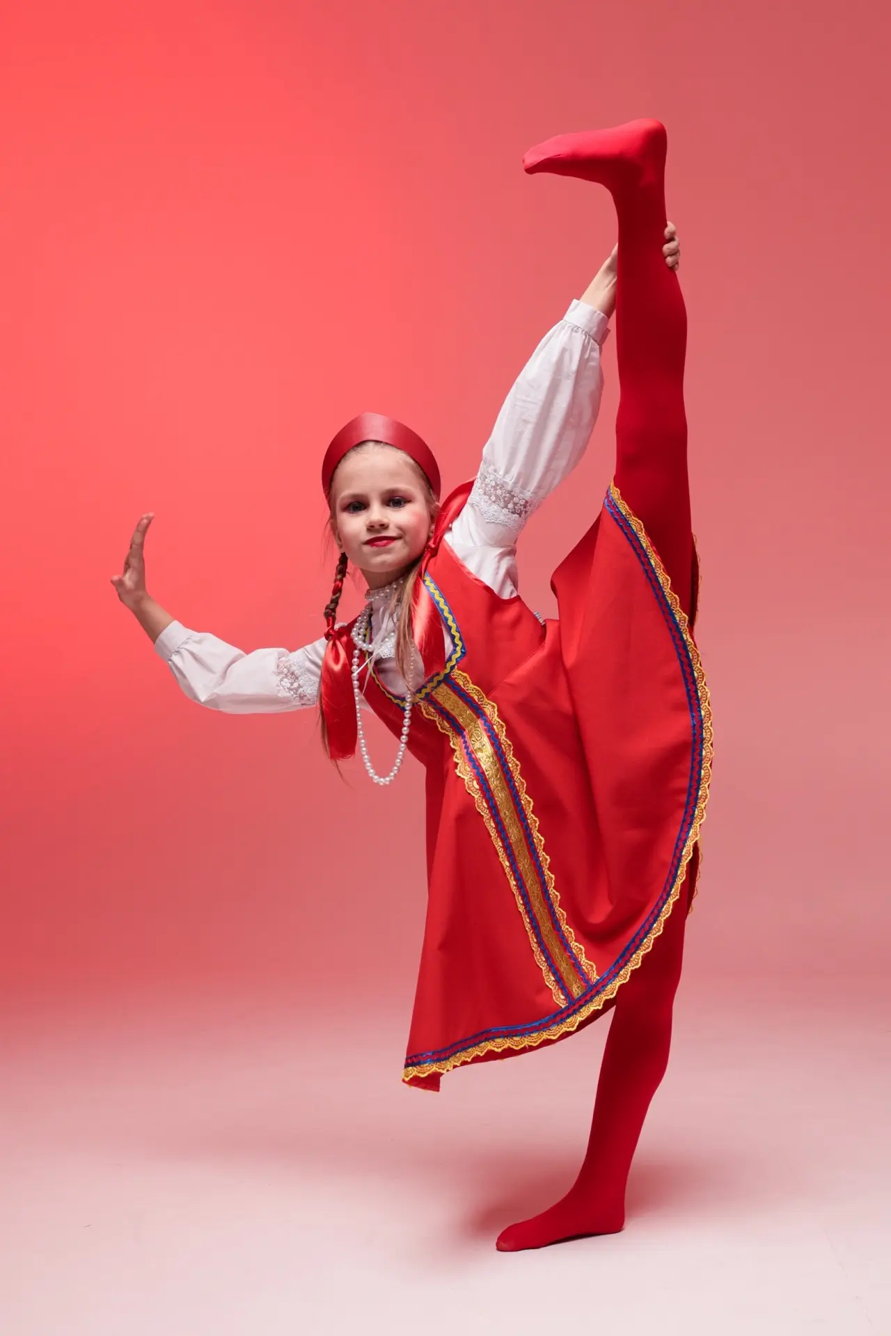 Сегодня - 25 мая - свой день рождения отмечает наша Алёнка🧸