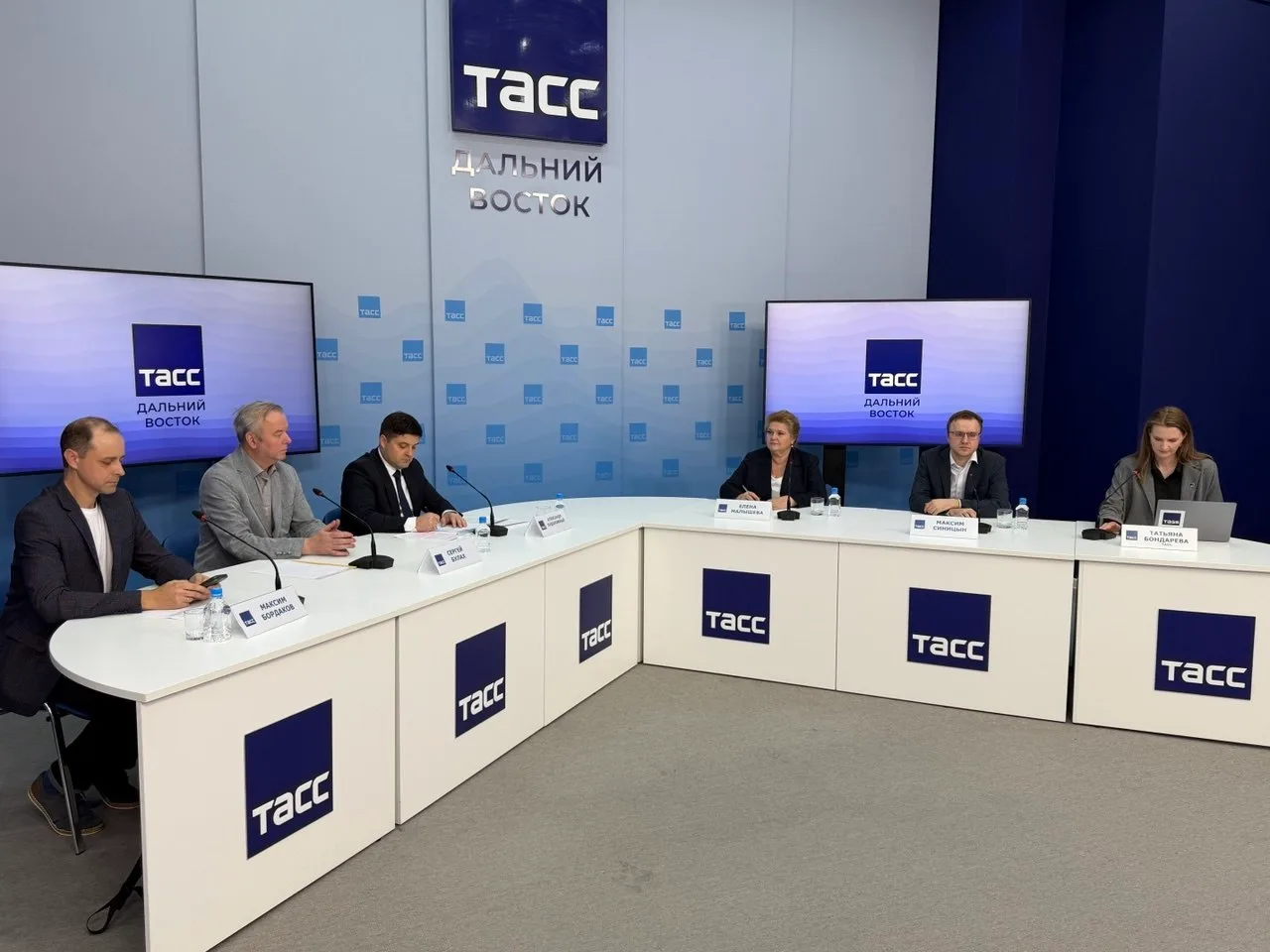 🔹 Прямо сейчас в региональном информационном центре ТАСС — Дальний Восток говорим о ходе Стратегиче