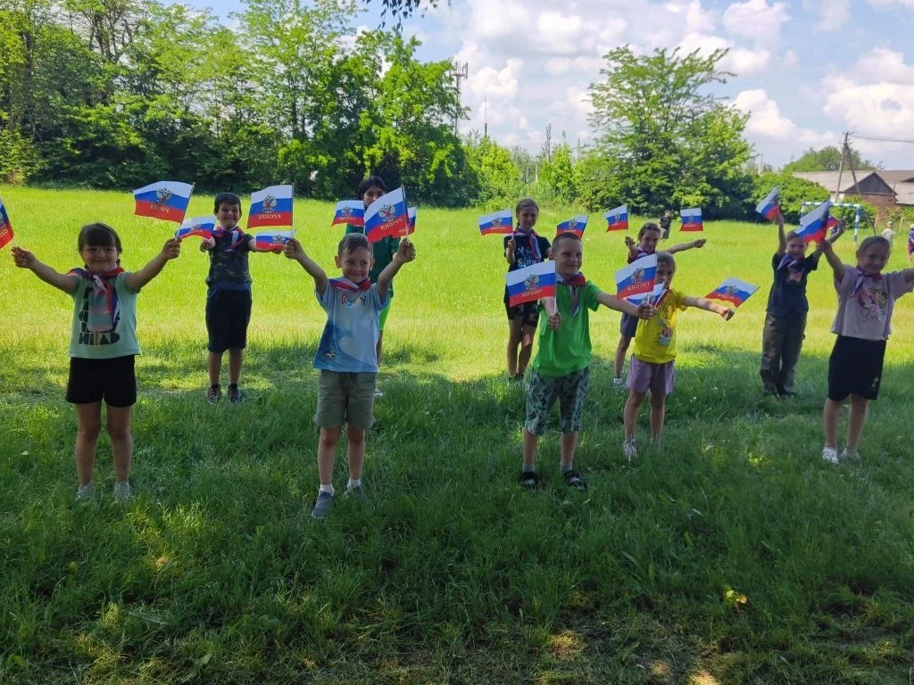 🇷🇺В рамках празднования Дня флага России прошли различные мероприятия: турнир по шашк...