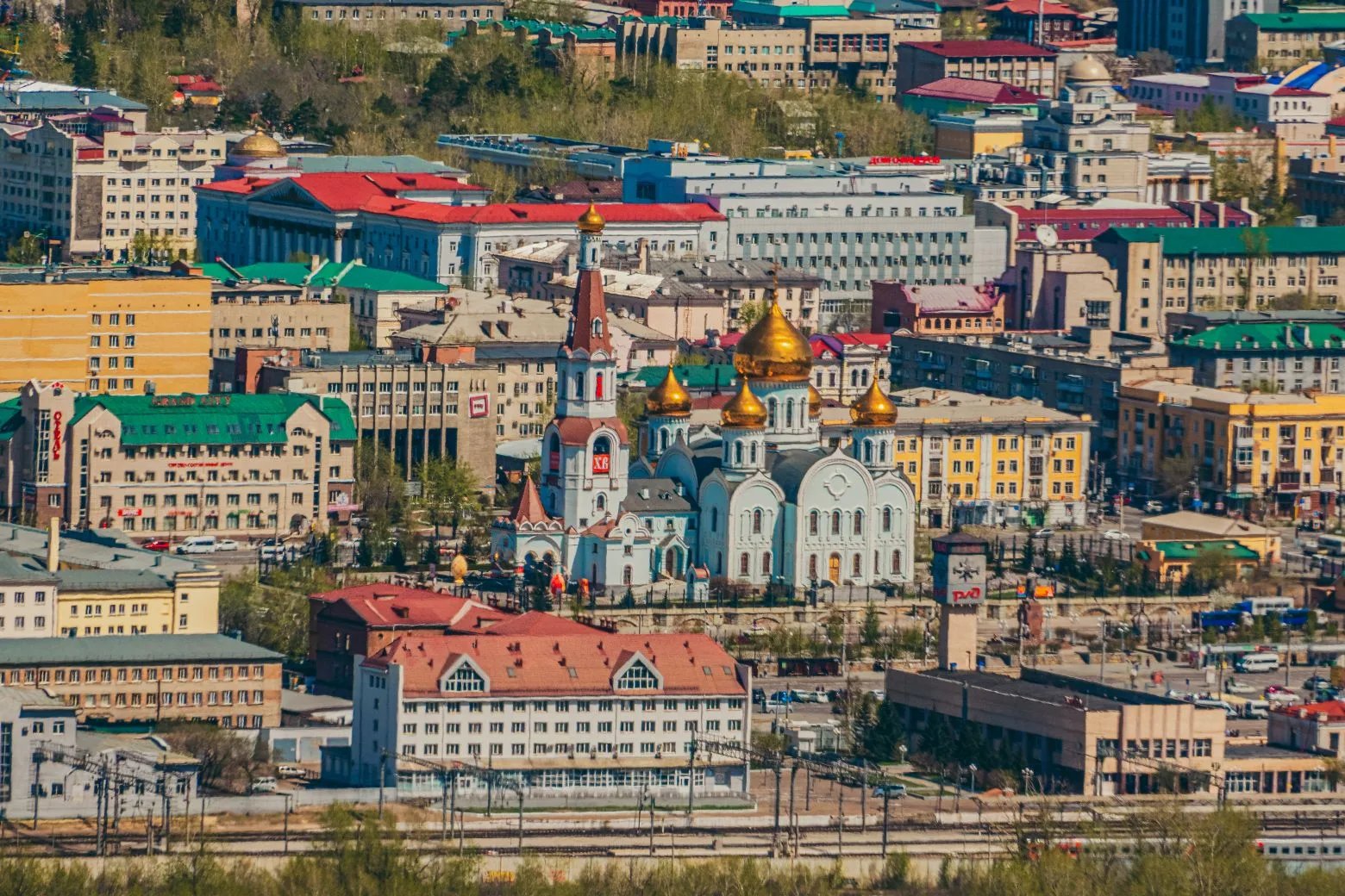 Сегодня без багула, хоть он у меня и есть для вас. Город. Новый город. Много домов. С Т...