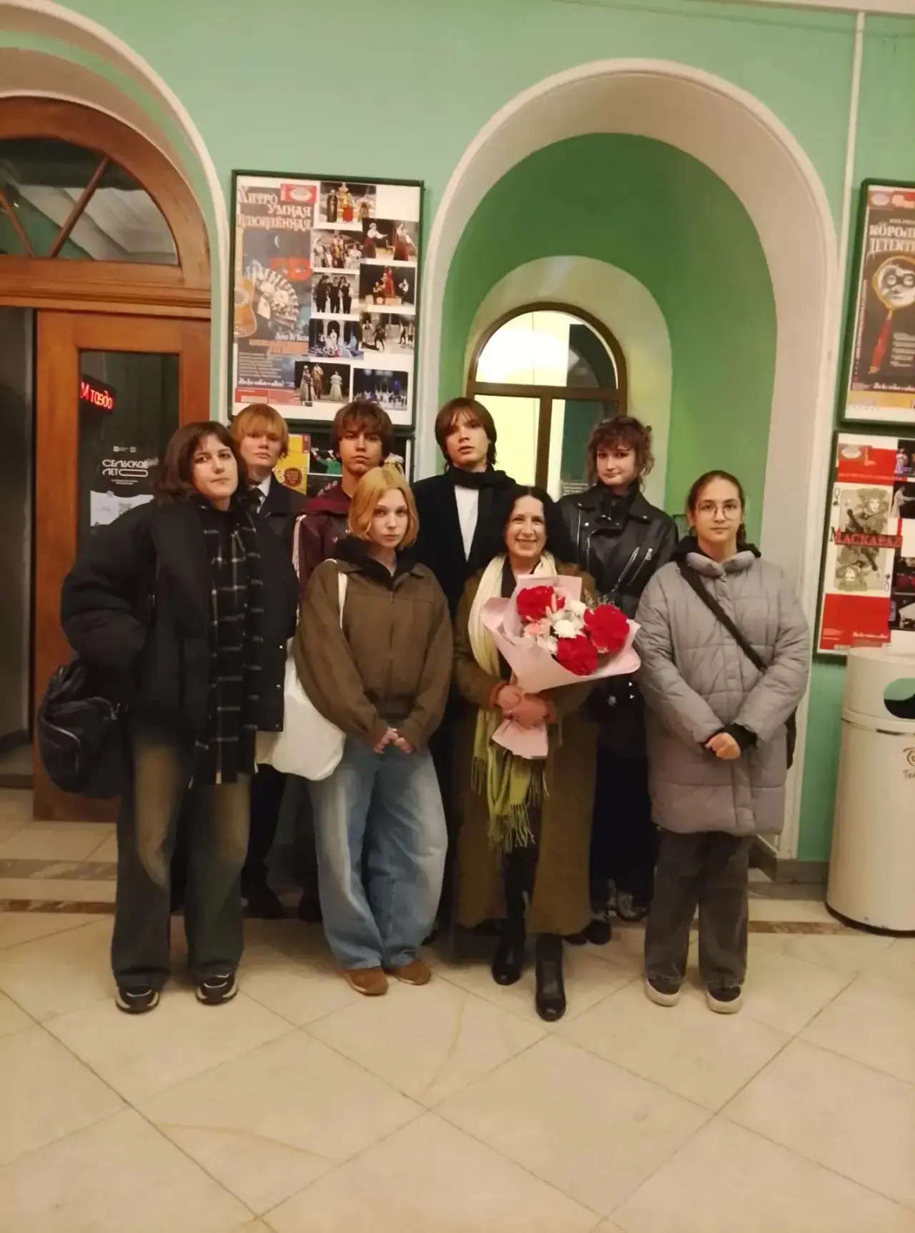 У театрального отделения МЭШДОМ 2 октября получился вдвойне праздничным! Просто ДЕНЬ ТЕ...