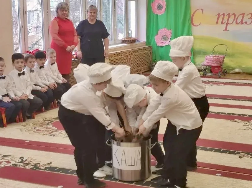 🌷 Весенние поздравления для самых любимых.  В преддверии Международного женского дня в наших детских