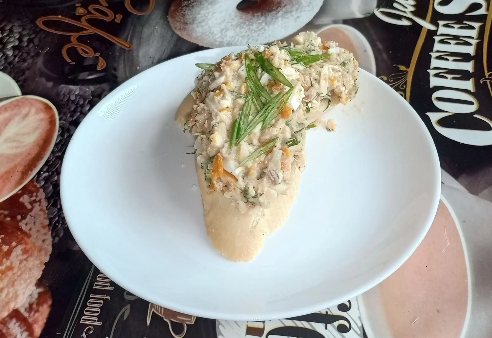 Захотел тут у меня муж салат. Мимозу 🥗 только не слоями, а сразу перемешать. Сказано -...