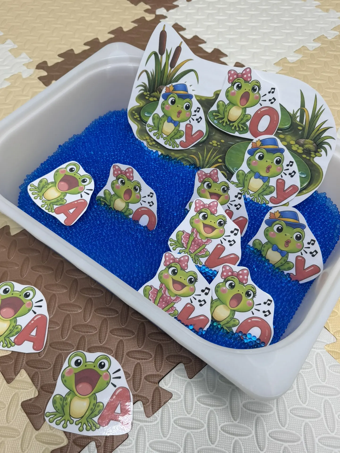 🐸 «Лягушки поют в пруду» — игра для запуска речи