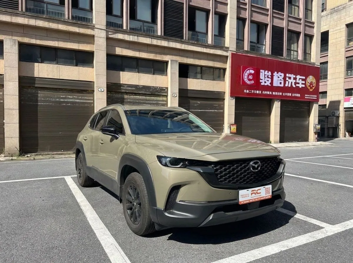 🚗 Mazda CX-50 Leading Edition