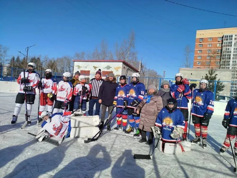 📣🏒 Новости из школы!  🥅 1 февраля ООС "Кузнечный" провел турнир по хоккею «Кубок Дружбы», который ст