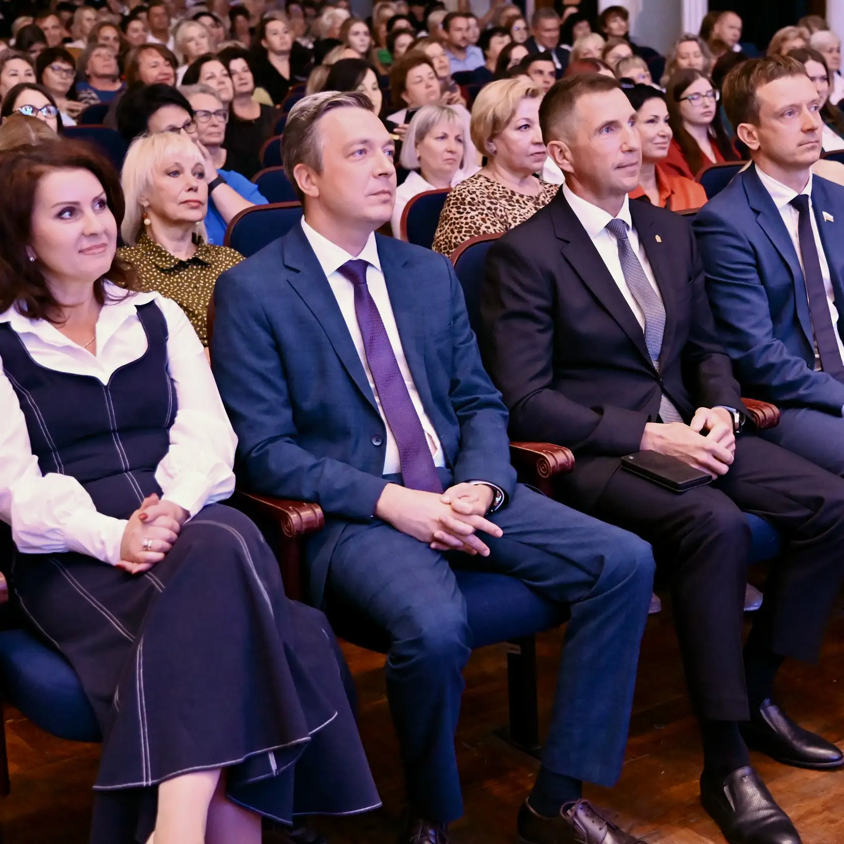 Анна Рыжова, Ксения Майорова, Антон Толкачёв и Илья Бердников (рук. Салмова И.В.) высту...
