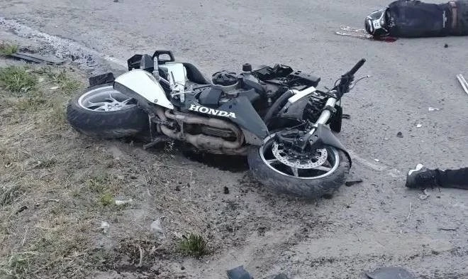 🏍️ Смертельное столкновение на трассе унесло жизнь мотоциклиста

Вечером 13 июня в 20:30 на 333-м к