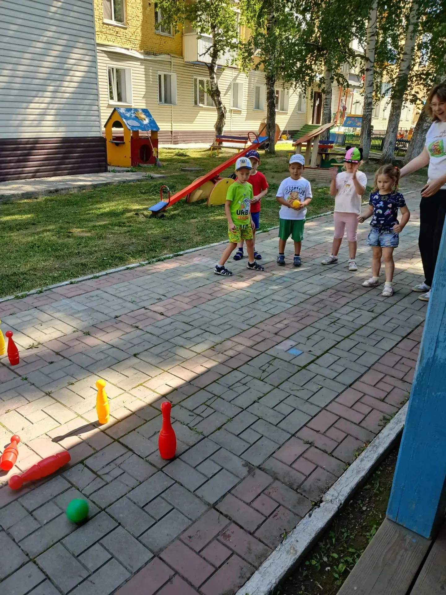 Спортивная жизнь на воздухе в нашем любимом " Теремке "