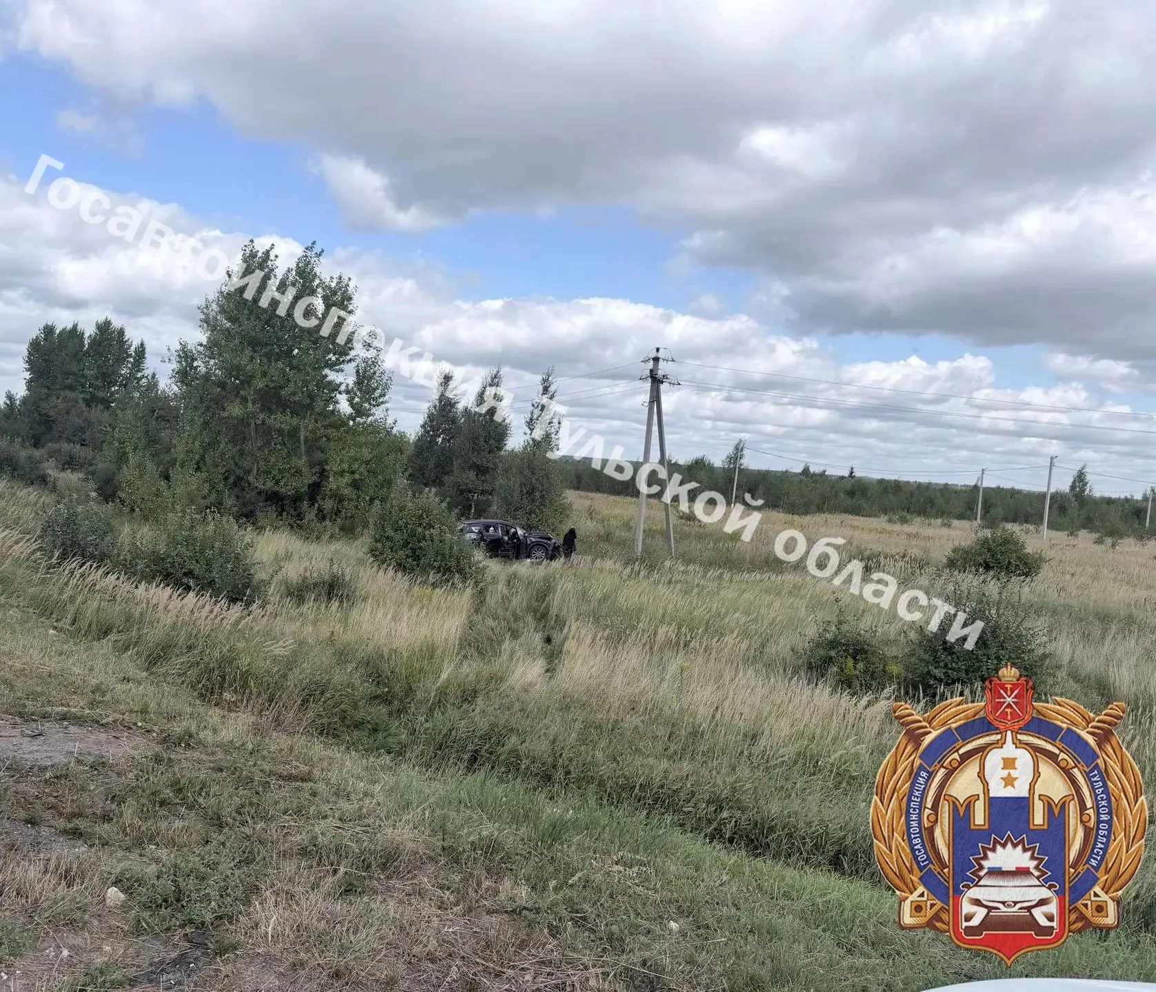⚡️Женщина на Mazda врезалась в опору ЛЭП на трассе М-4 под Тулой