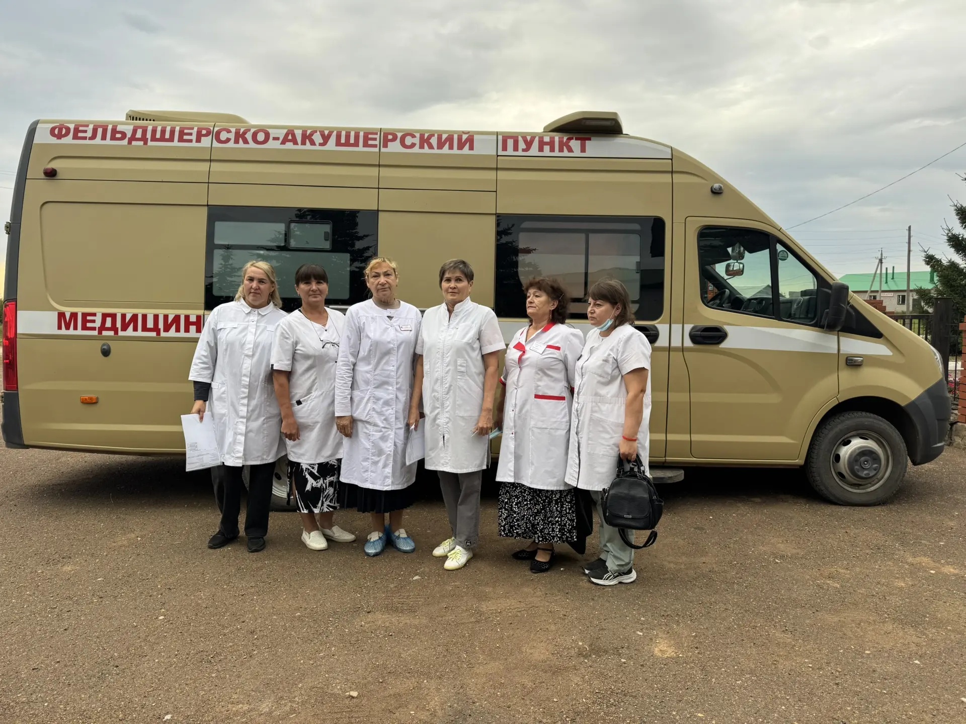 Сегодня свой первый день работы в деревне Дмитриево Поляна  «Поезд здоровья».
