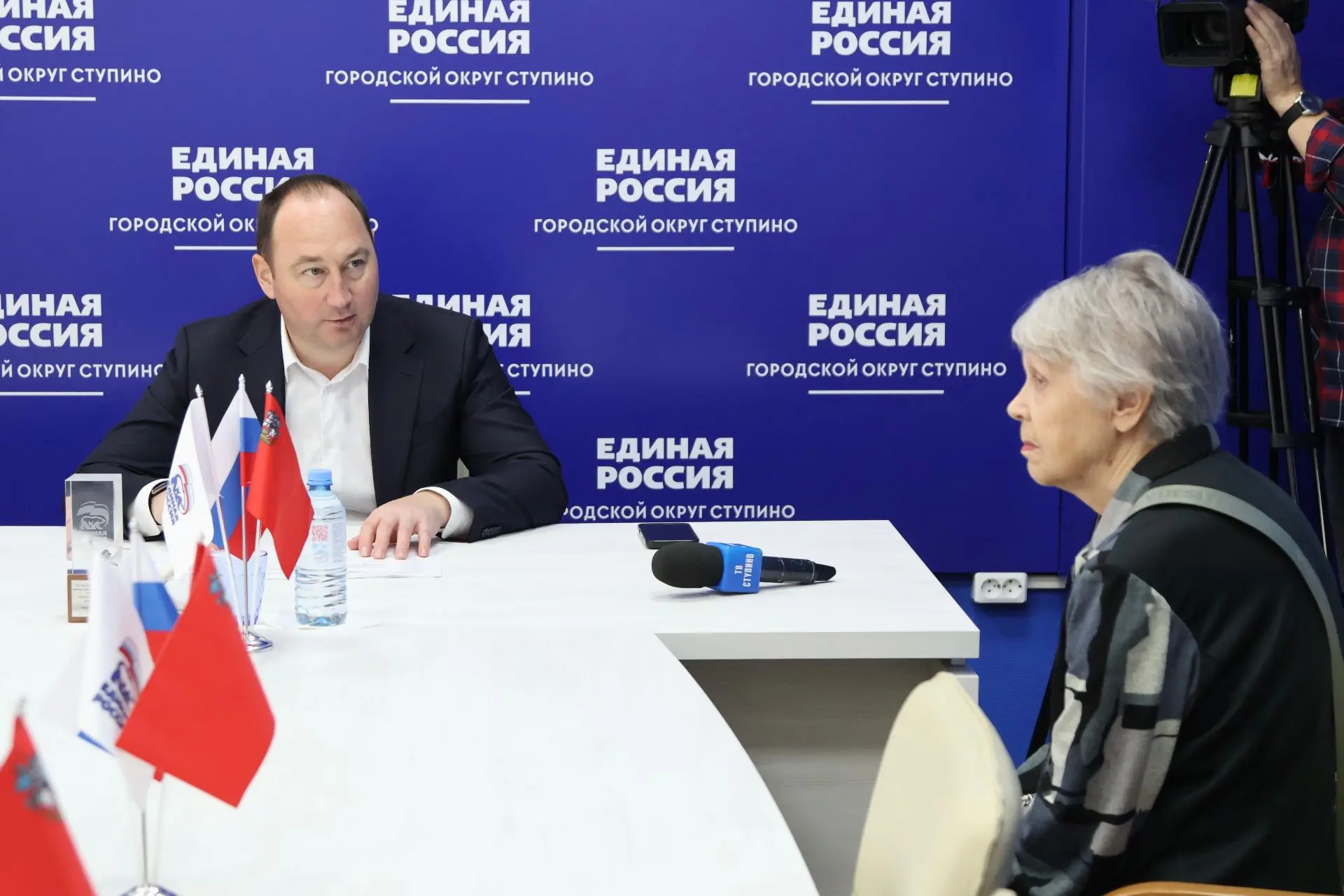 📋 В общественной приёмной местного отделения партии «Единая Россия» провёл личный приё...