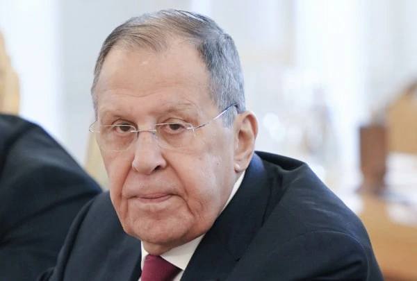 Сергей Лавров указал на неприемлемость размещения инфраструктуры НАТО в Афганистане
