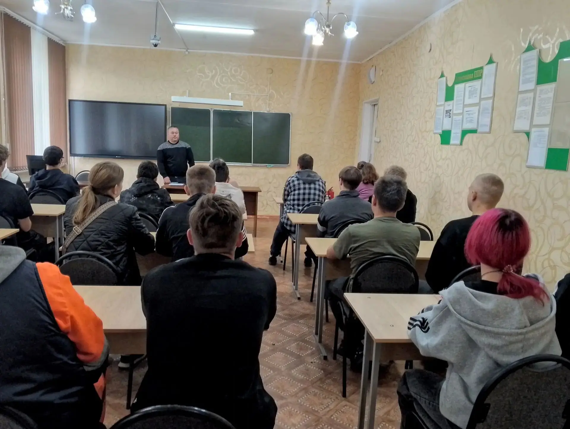 ПЕРЕКЛИЧКА ПЕРВОКУРСНИКОВ СОСТОЯЛАСЬ