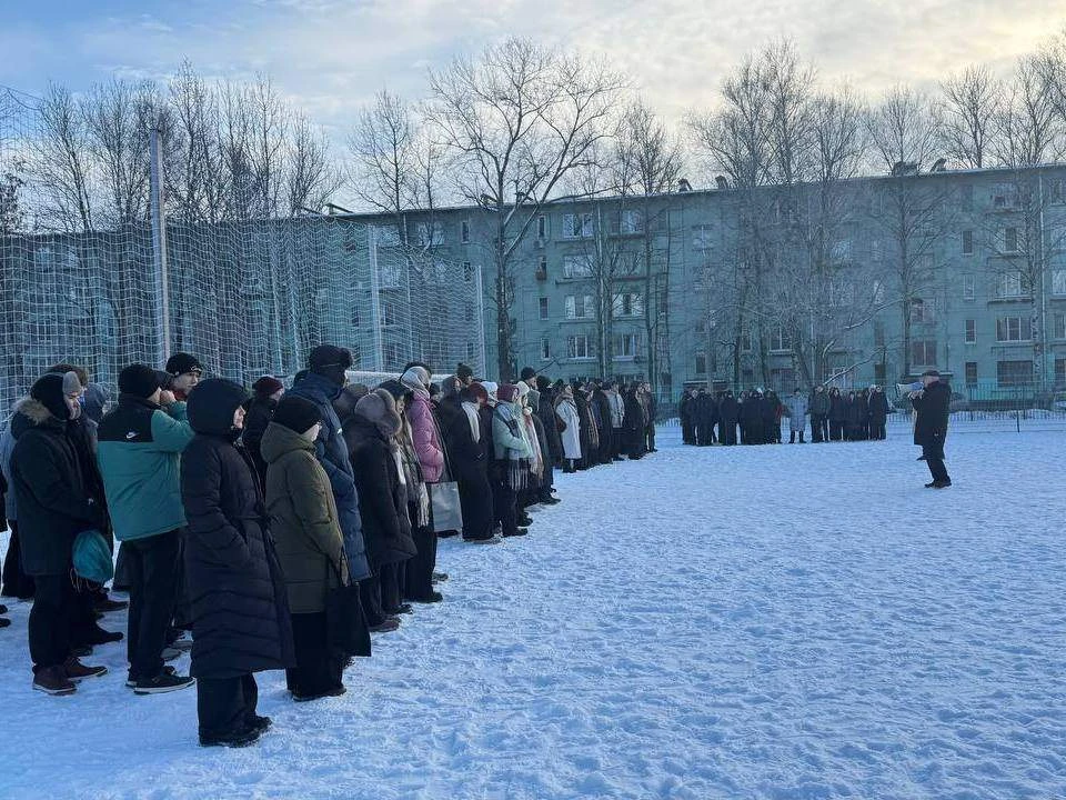 🚒 Пожарно-спасательные отряды: главное за неделю  ⭐️ ПСО Адмиралтейского района На базе спортивной ш