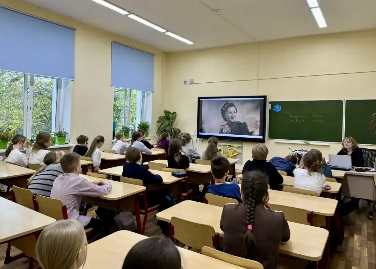 «Песни о войне. Ко Дню Победы»  🧐 Знаете ли вы, что уже в июне 1941 года, спустя несколько дней посл
