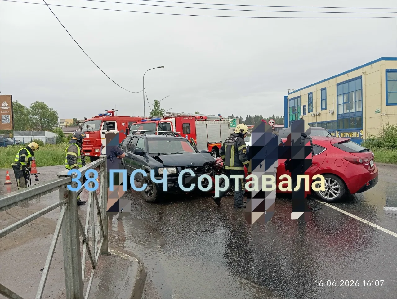💥16 июня 2026 гола в 16:04 на пульт диспетчера пожарной охраны поступило сообщение о дорожно-трансп