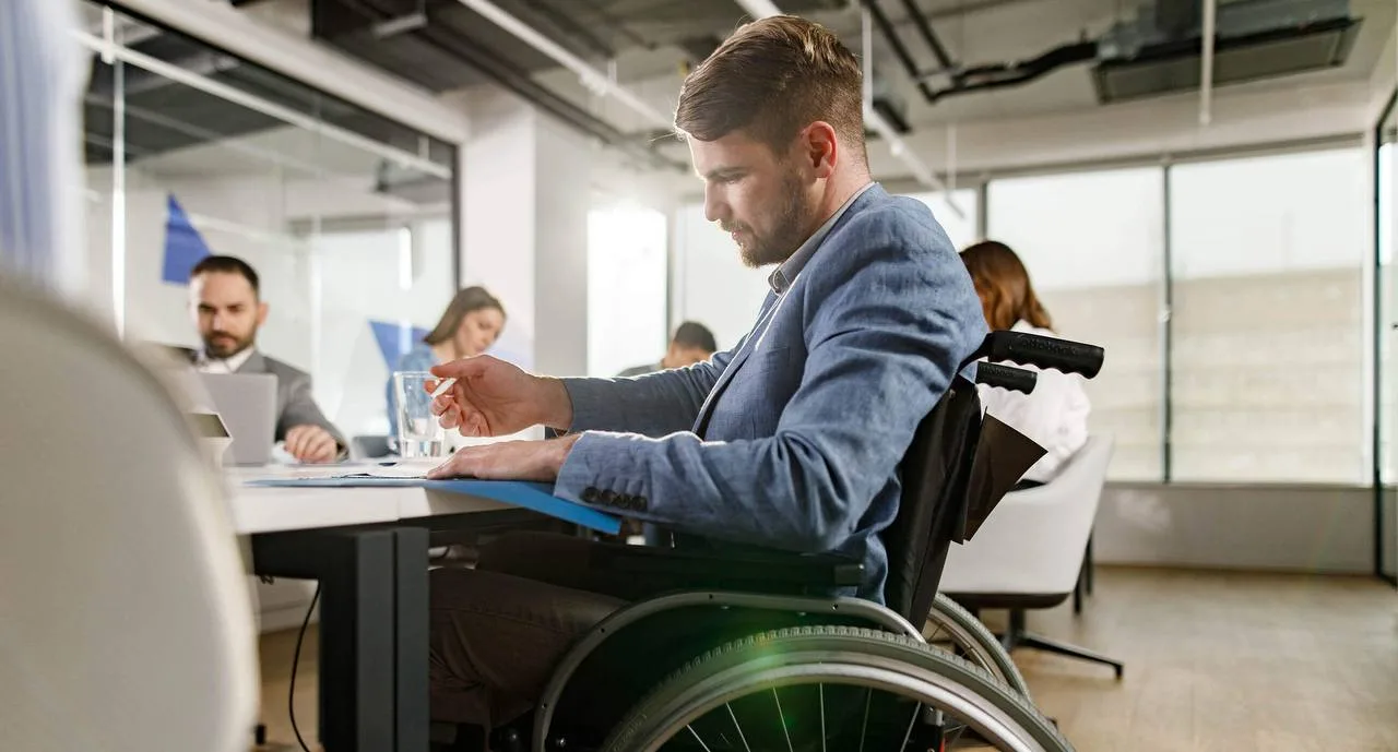 ♿ В ДНР ввели квоты на трудоустройство людей с ограниченными возможностями здоровья