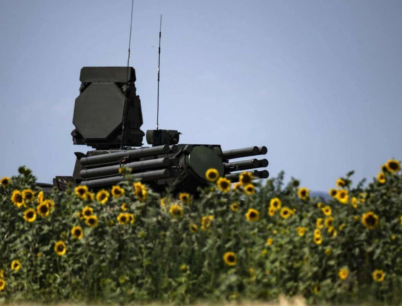 🎯 1 украинский БПЛА самолётного типа уничтожен над Рязанской областью в период с 8:00 до 20:00, соо