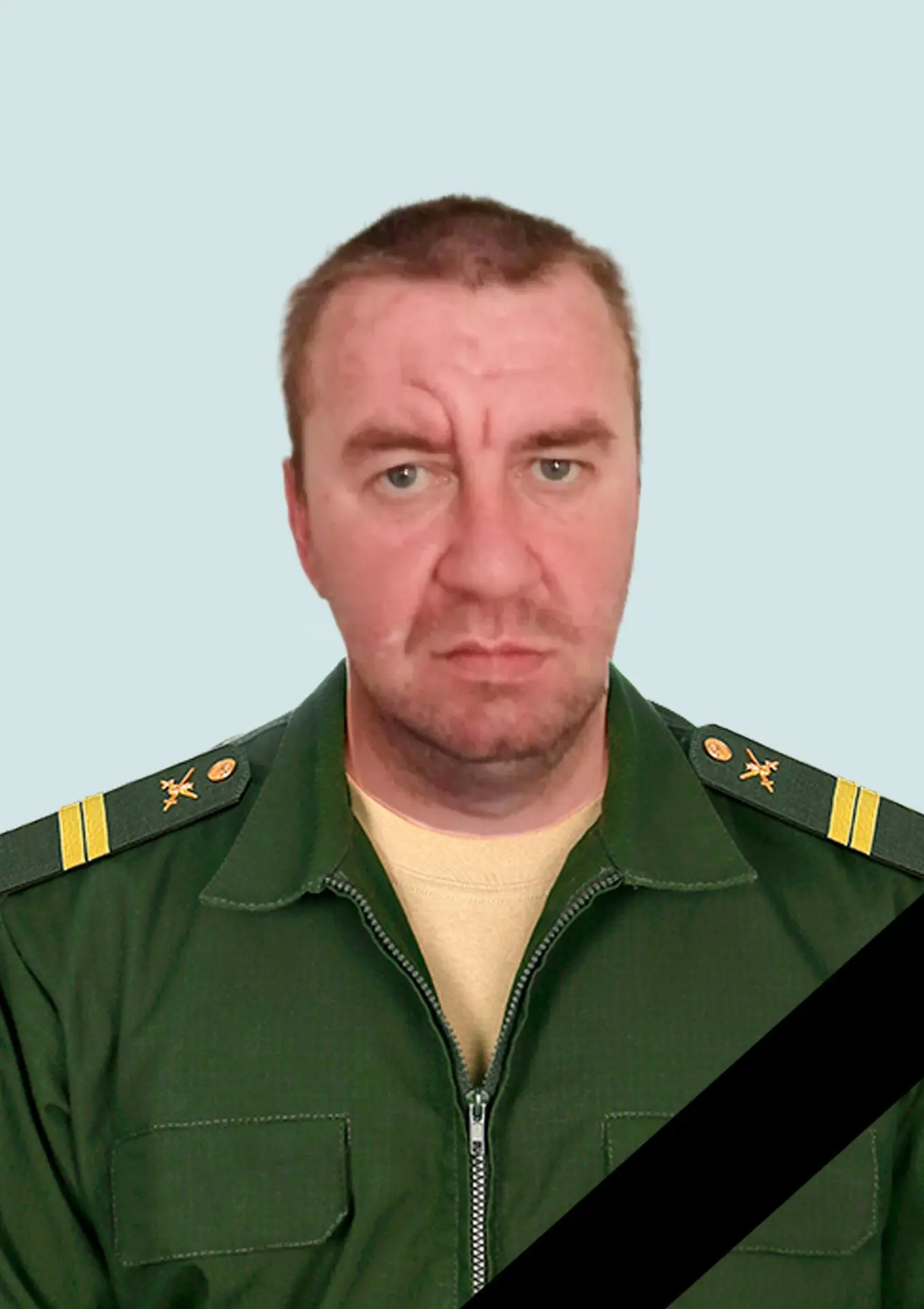 Сегодня район простился с Максимом Бунтовым, погибшим в ходе выполнения боевых задач в ...