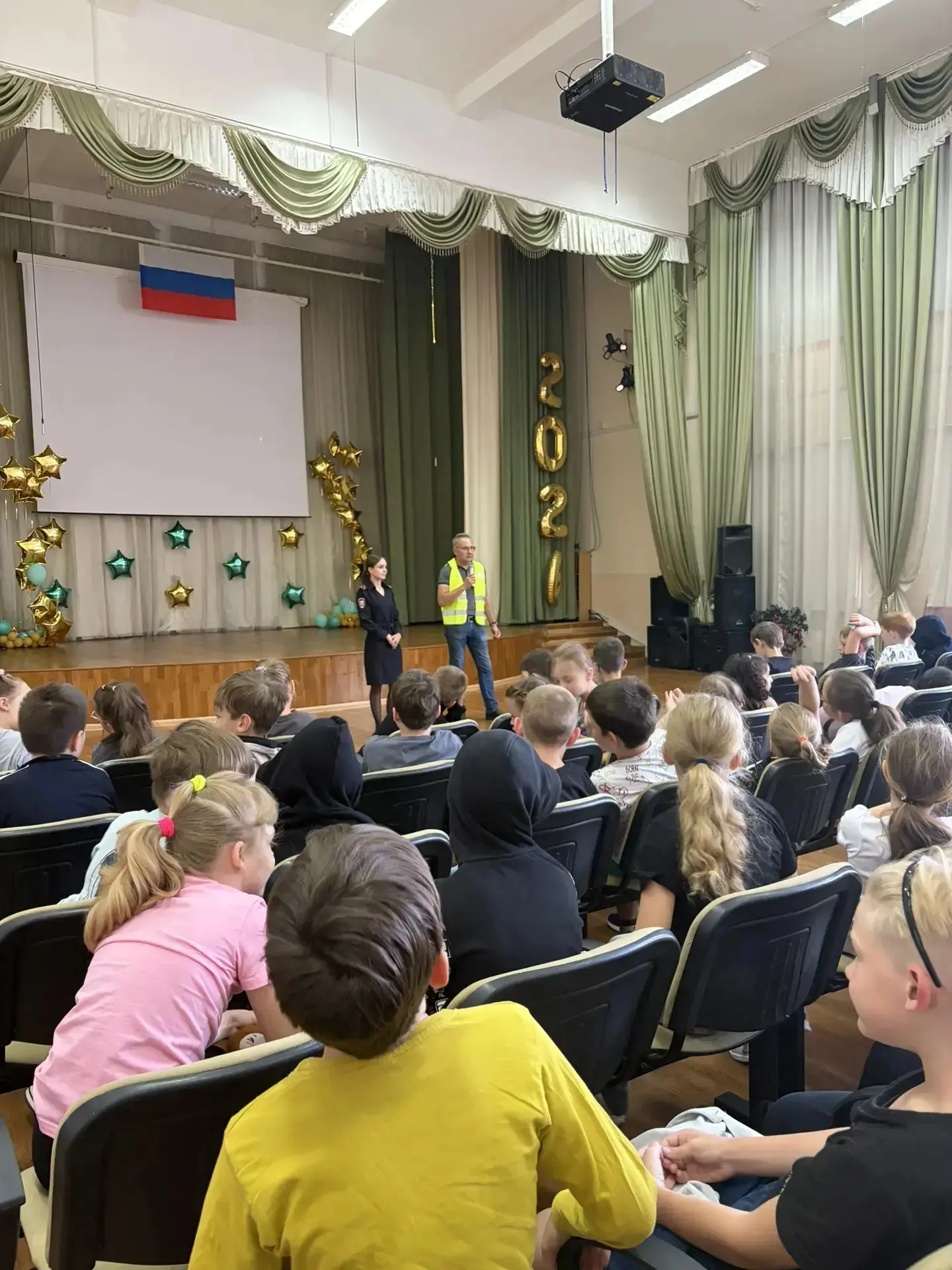☀️ В пришкольном лагере «Орлята России» — день безопасности!
❤️
Безопасность детей — наша общая отве