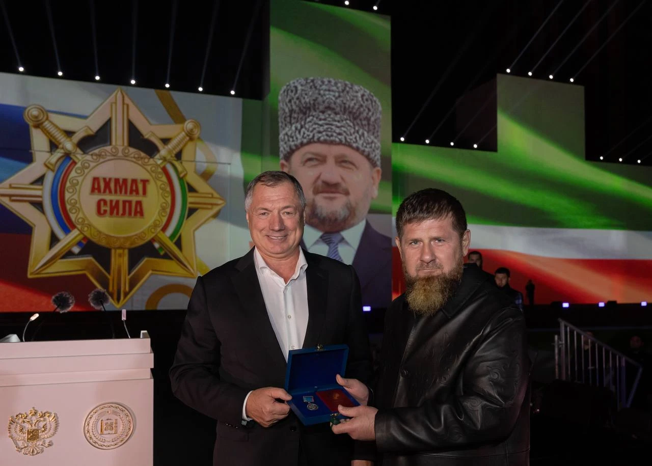 🎖 Рамзан Кадыров стал «Почётным архитектором России».