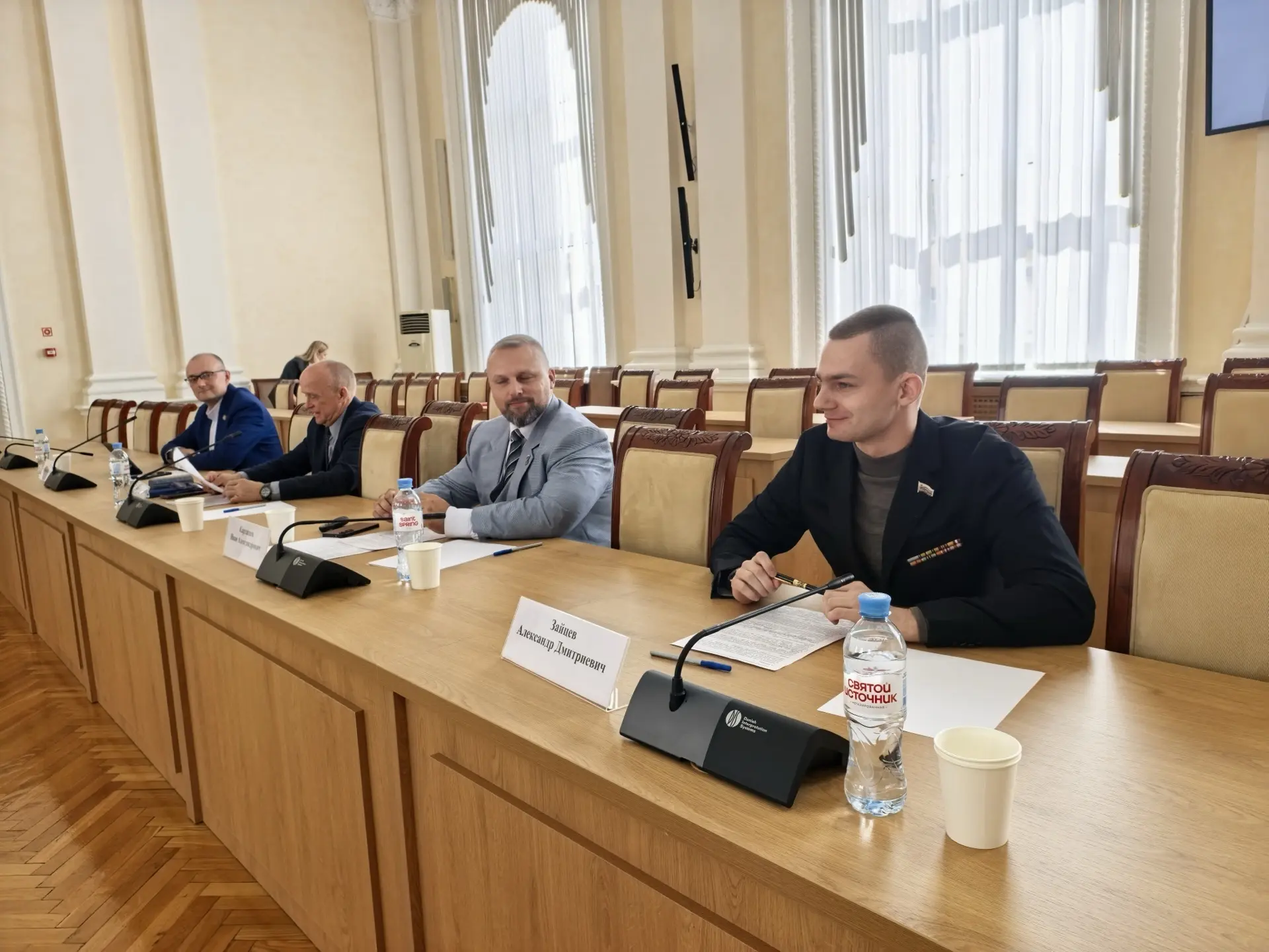 Сегодня курсанты образовательной программы «Герои СВОего времени. Смоленск» защищают ди...