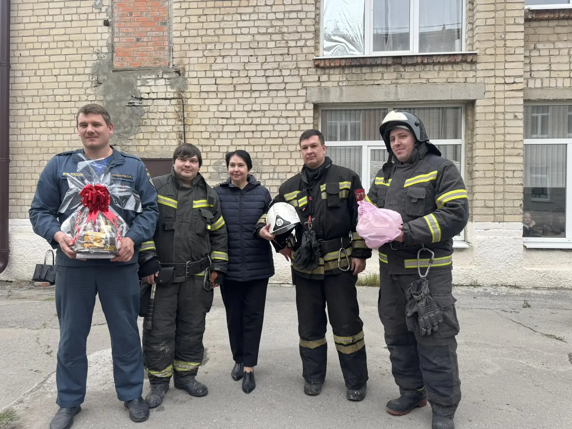 🚒 Машина красная, люди — золотые. ❤️  👩‍🚒30 АПРЕЛЯ -  ДЕНЬ ПОЖАРНОЙ ОХРАНЫ🎉🎉🎉и поэтому, к нашим юным