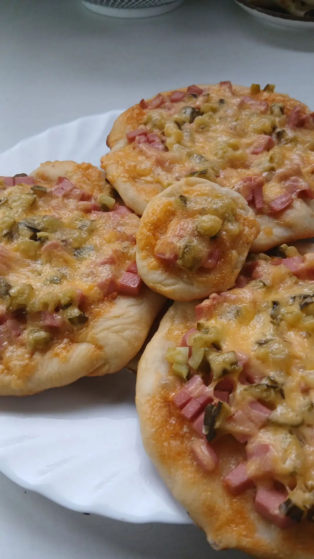 🍕 **Мини-пицца: идеальный перекус без хлопот!** 🍕