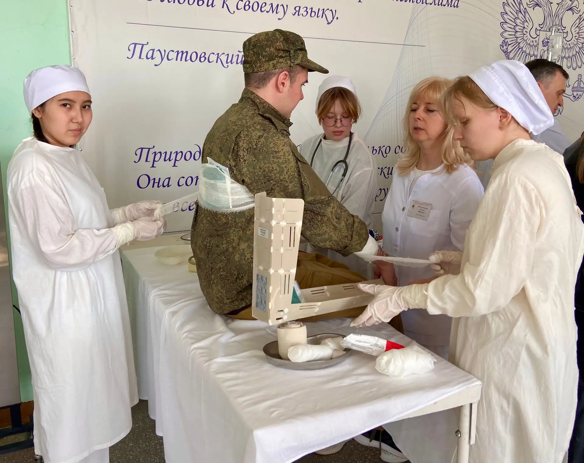 В медицинских колледжах будущим абитуриентам рассказали о предстоящем обучении   В Саратовском облас