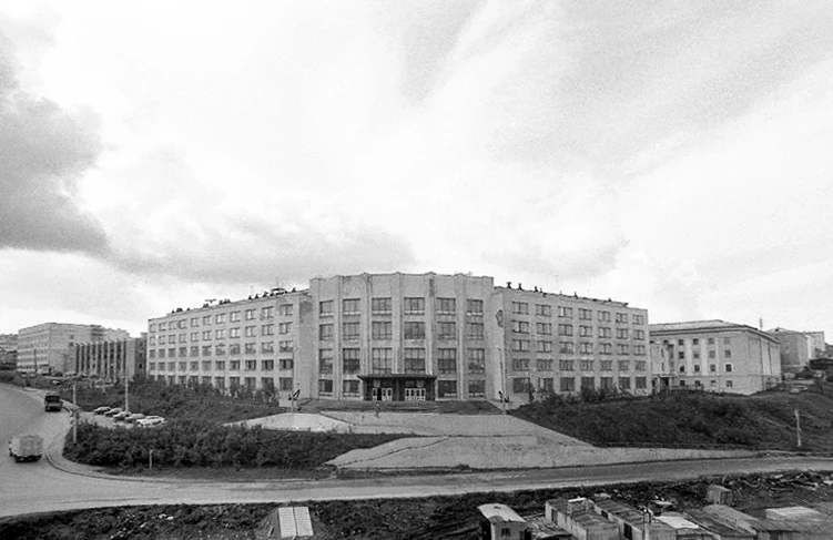 ⚓ Мурманск, 1992 год. Академия рыбопромыслового флота