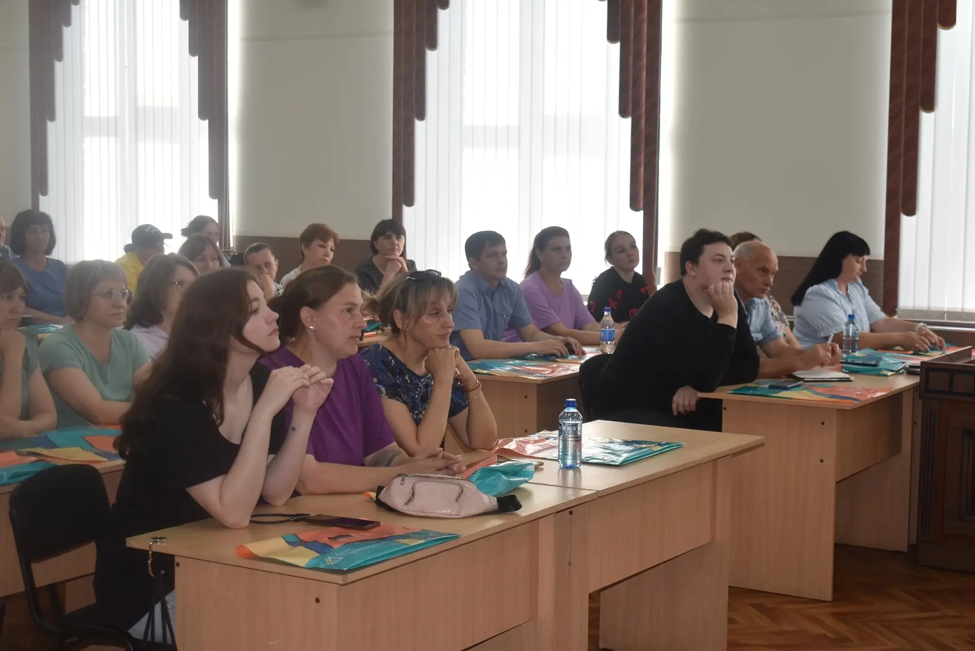 💰 В  администрации Доволенского округа состоялась Финансовая ярмарка для руководителей...