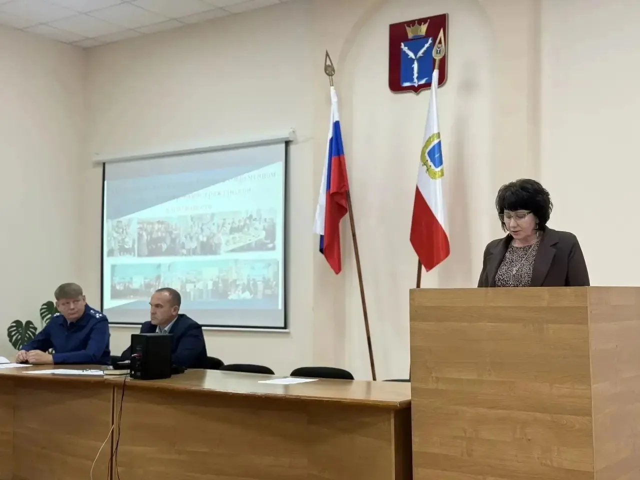 Глава Пугачевского муниципального района Алексей Владиславович Янин провел очередное за...