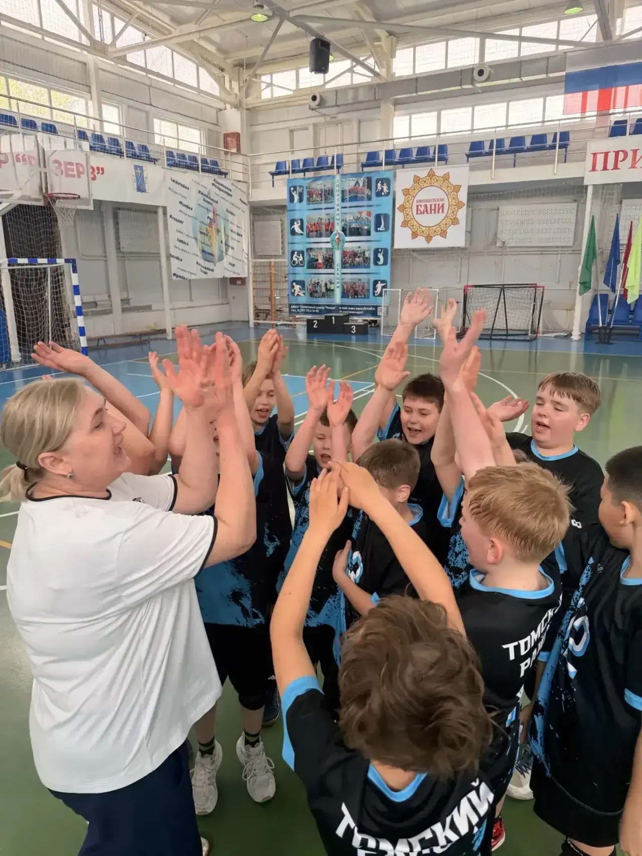 «Майские звезды» зажглись в Красноярске! 🏐✨
