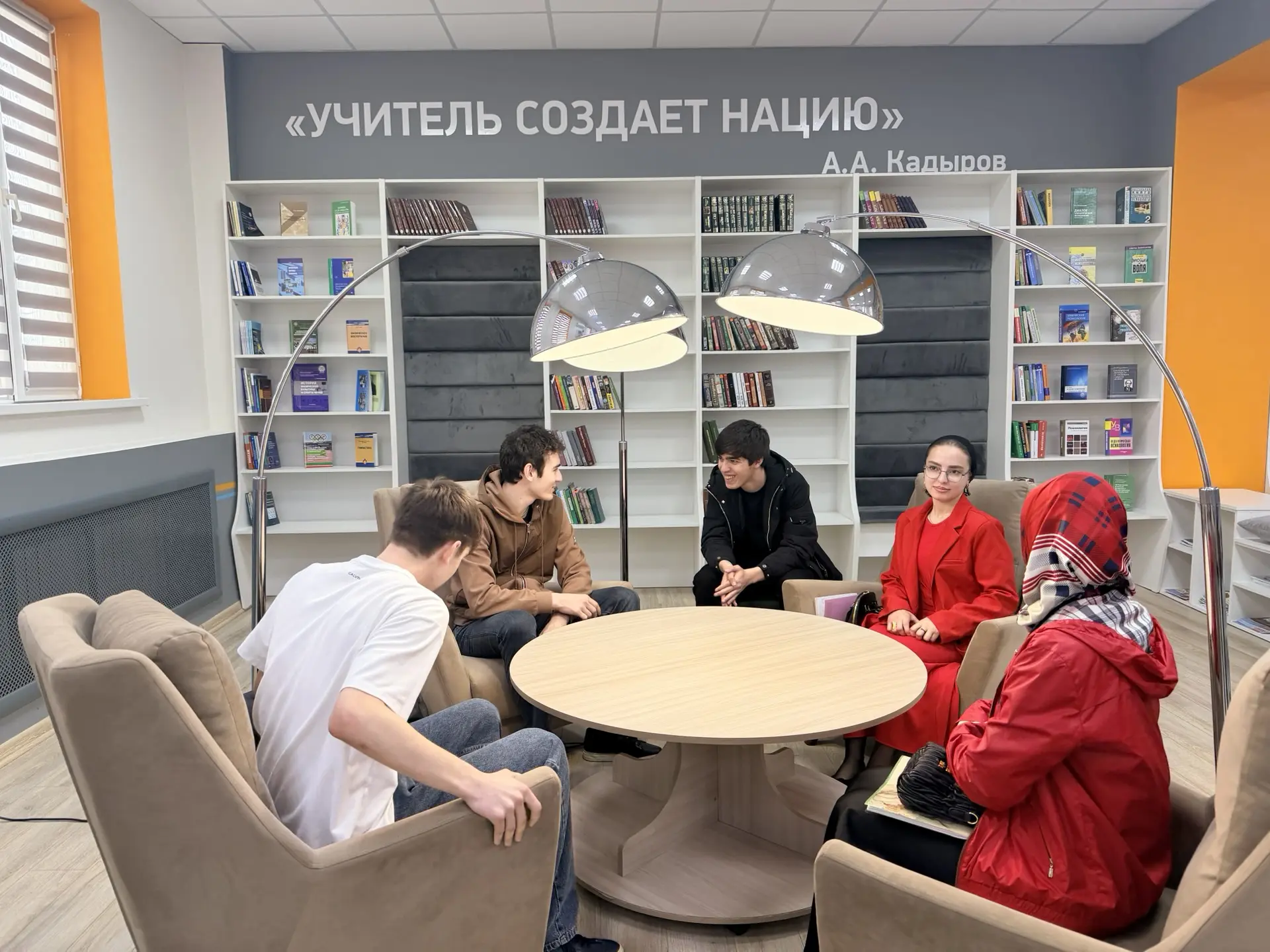 День открытых дверей в ЧГПУ  Ученики 11 класса МБОУ «СОШ 1 с.Закан-Юрт им. Д.И. Акаева» приняли учас