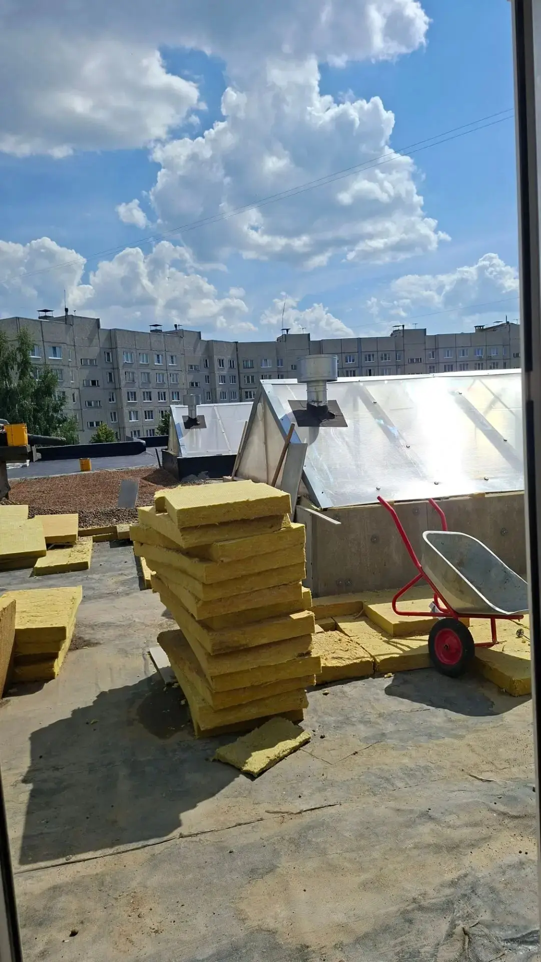 🏗Капремонт продолжается

Капитальный ремонт в школе №56 идёт по графику. Работы ведутся на всех эта