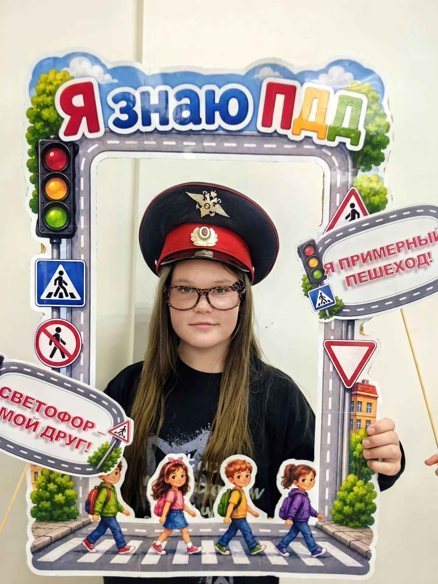 Формула безопасности: день ПДД в лагере «Енисей»👮 

Сегодня наш лагерь превратился в настоящий цент