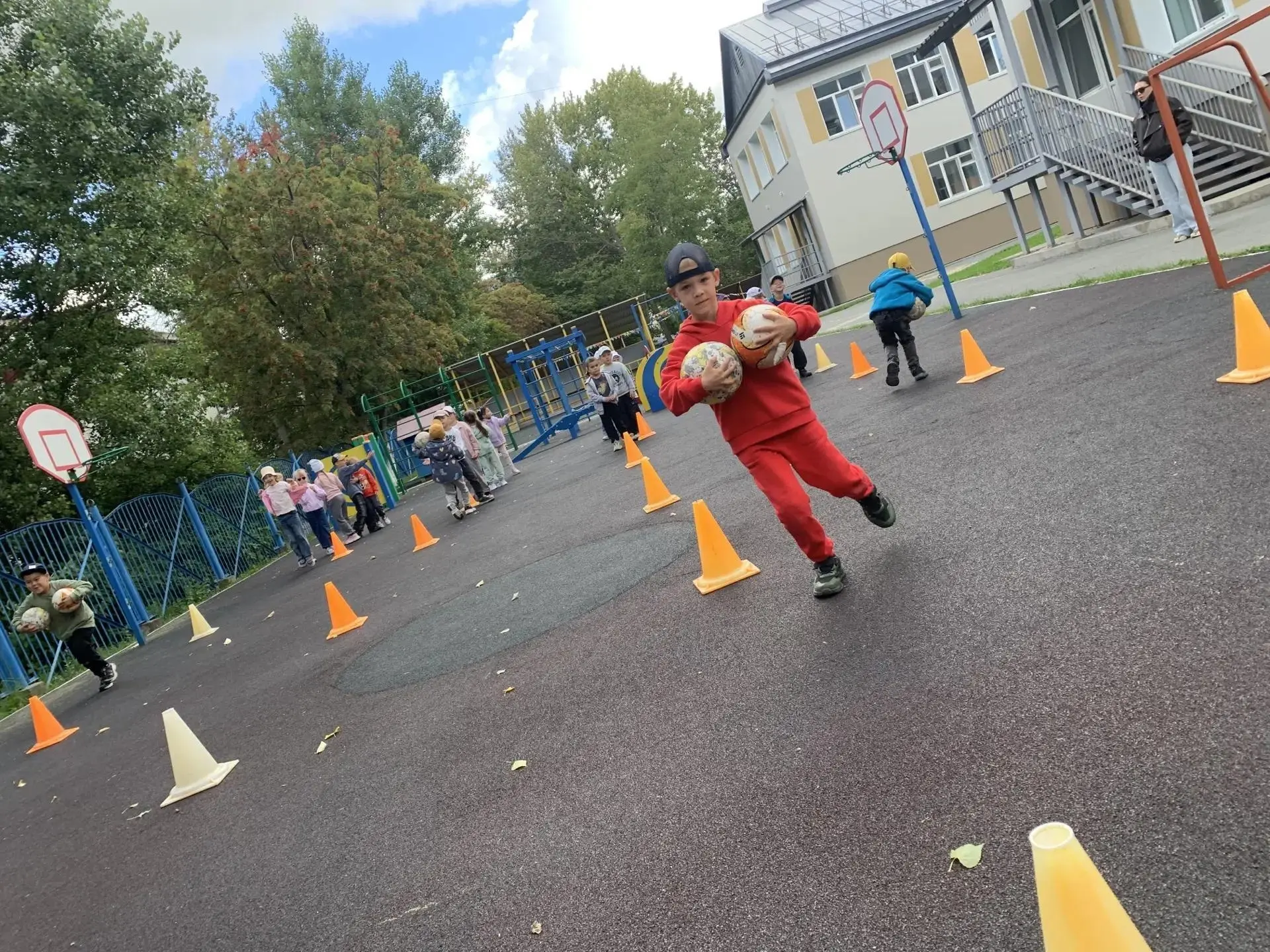 СПОРТИВНЫЙ ПРАЗДНИК У ПОДГОТОВИШЕК 🥳