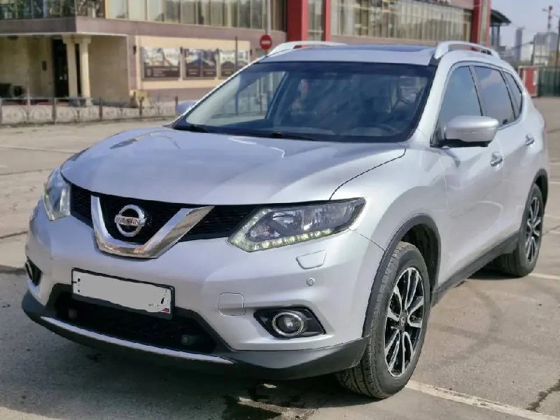 NISSAN X-trail двигатель 2.0. 2016.гв. Не пригон из Грузии. Покупался новым РФ. Два вла...
