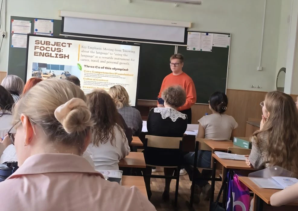 🏆 Победа нашего ученика на городском фестивале Interloqos!  10 апреля в городе состоялся традиционны