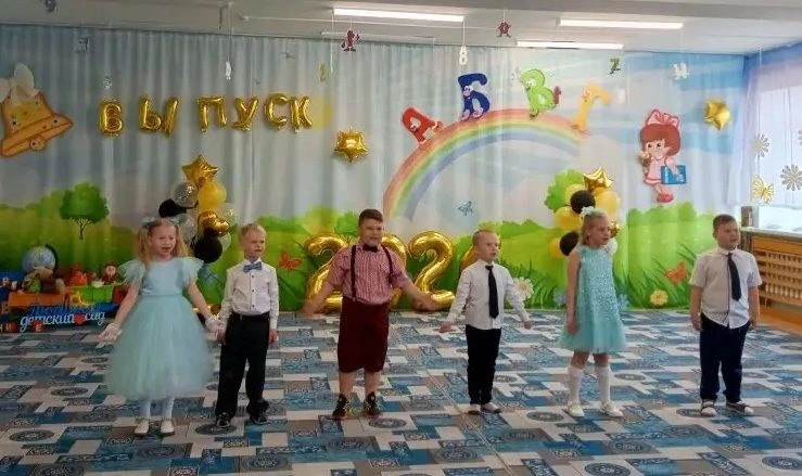 ВЫПУСКНОЙ В НАШЕМ ДЕТСКОМ САДУ: МОРЕ РАДОСТИ И ВОЛШЕБСТВА! 🌺26 мая в нашем детском сад...