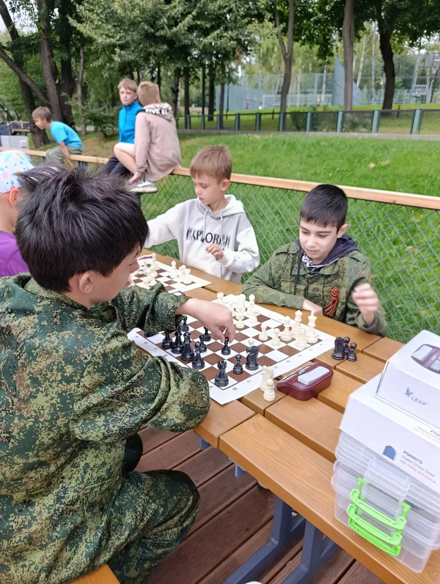Юнармейский отряд Патриот принял участие в акции Поднятие флага России в преддверии Дня...
