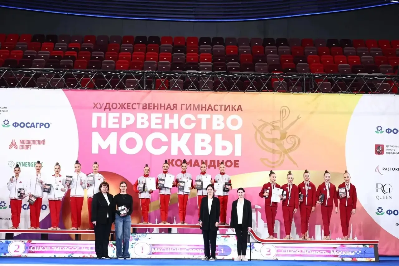 🤸 Золото в командном первенстве Москвы по художественной гимнастике  🏆 В Центре гимнастики Ирины Вин