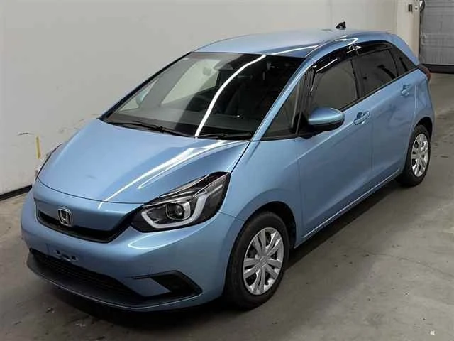 Honda Fit, 4 поколение 🇯🇵

Цена под ключ во Владивостоке от 899 000 ₽ 💥

*Оценка не ниже 4 баллов