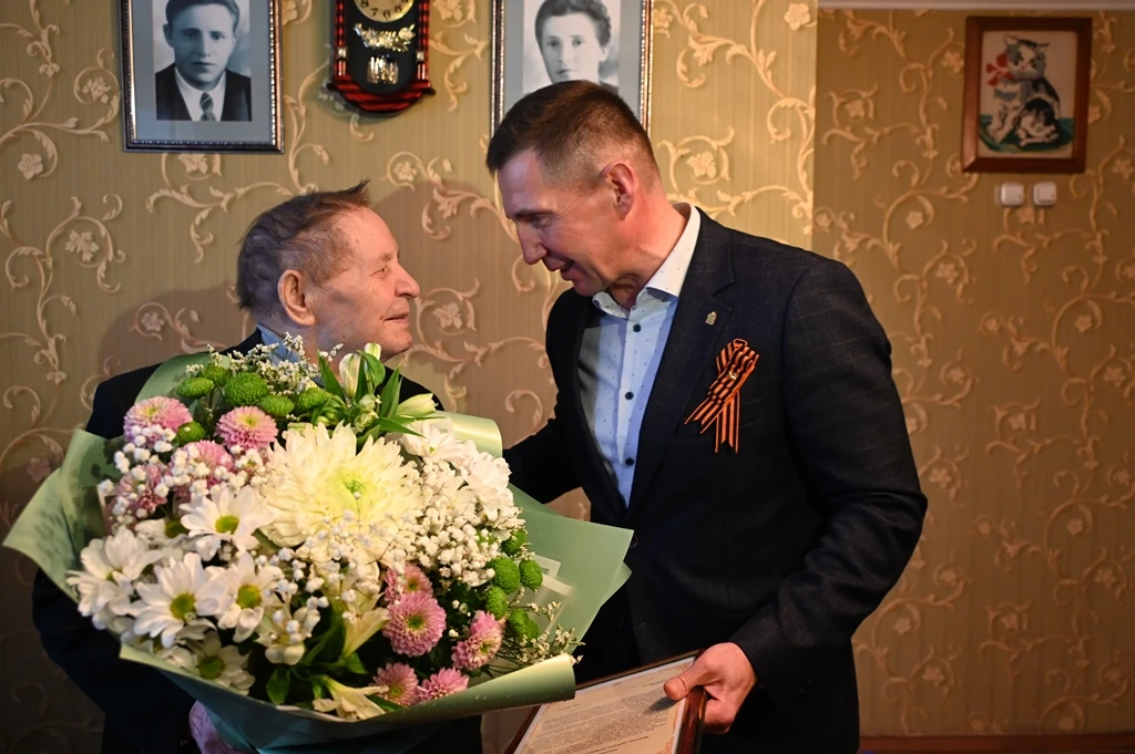 Героический юбилей. Нашему дорогому ветерану Ивану Семеновичу Абрамову – 100 лет.