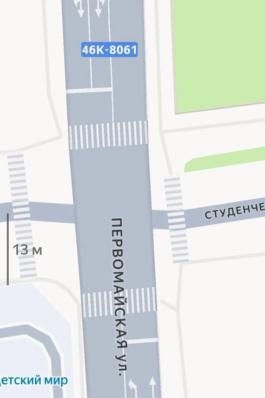 🤨ЕСТЬ ВОПРОСЫ

 К дорожным службам 🚦 есть вопросы по организации движения на этом перекрестке

1. 